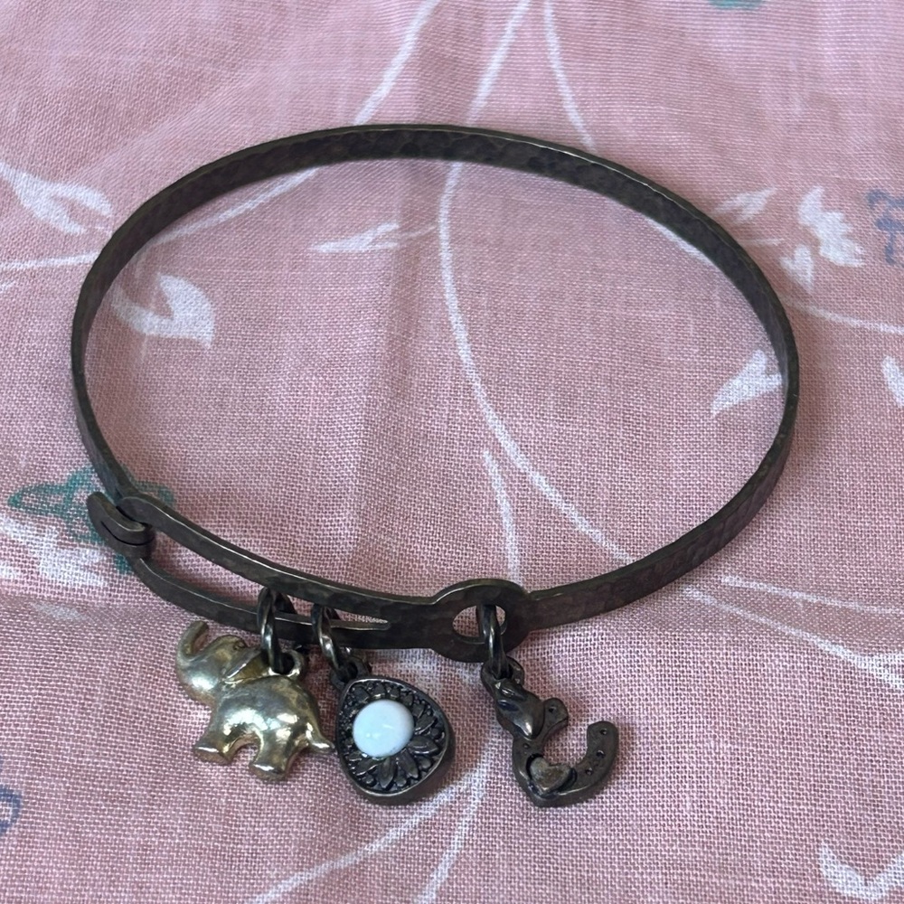 Vintage Good luck Charm hammered metal bracelet jewelry horseshoe,elephant,stone